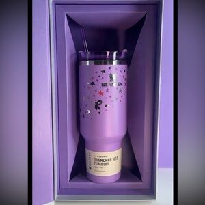 Stanley x Olivia Rodrigo Flowstate Quencher 40oz